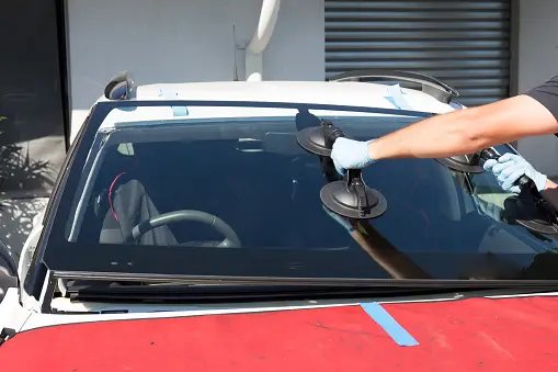 Windshield Repair Sun City West AZ Rivera's Auto Glass of Sun City West