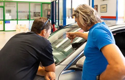 Windshield Replacement Sun City West AZ Rivera's Auto Glass of Sun City West.